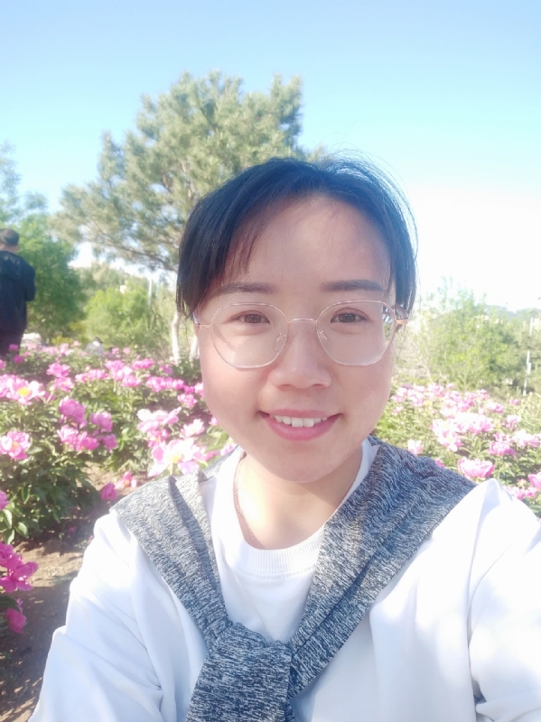 林宝的第一张照片--烟台相亲服务中心