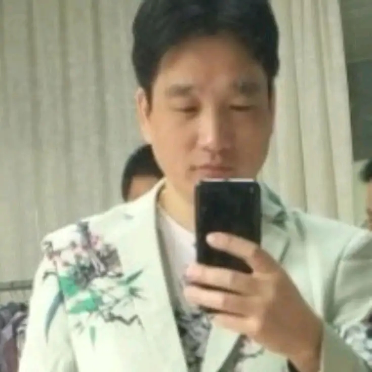 雪山飞狐的第一张照片--烟台相亲服务中心