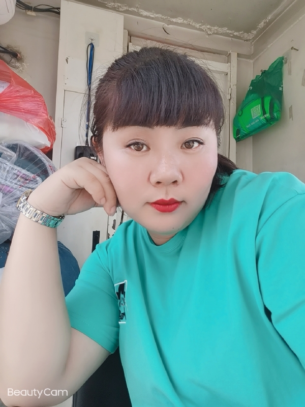 小不点的第一张照片--烟台相亲服务中心