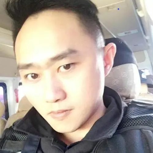 長聊的第一张照片--烟台相亲服务中心