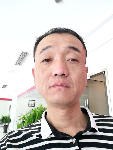 社会你的飞哥的第一张照片--烟台相亲服务中心