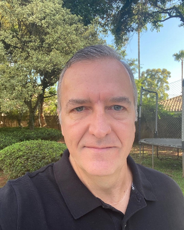 Lee的第二张照片--烟台相亲服务中心