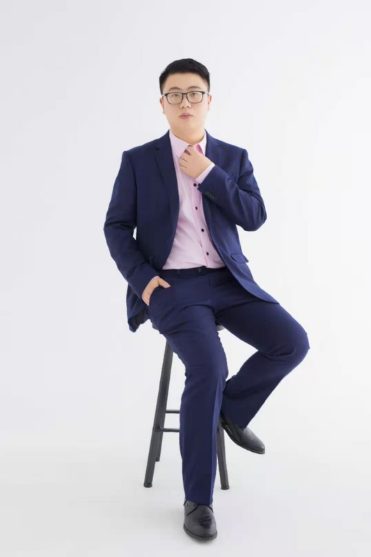 周的第一张照片--烟台相亲服务中心