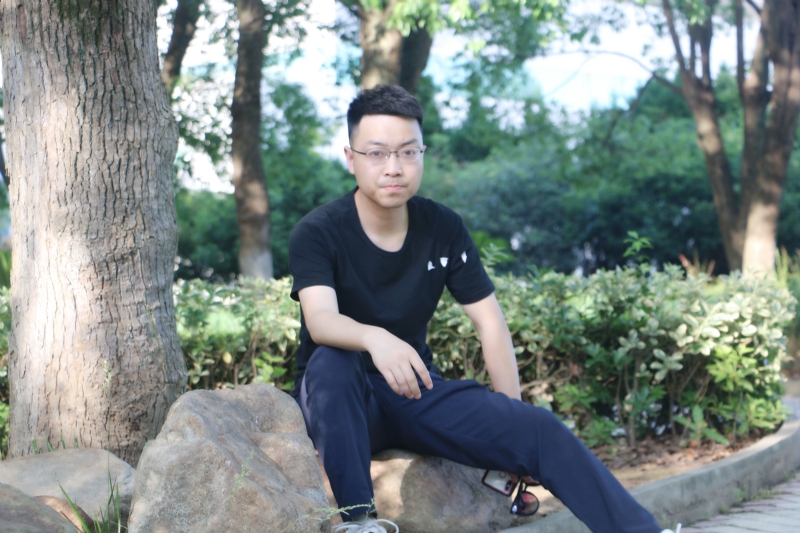 阿帆的第一张照片--烟台相亲服务中心