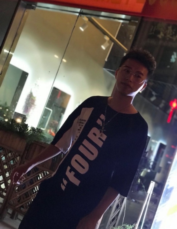 寻找的第一张照片--烟台相亲服务中心