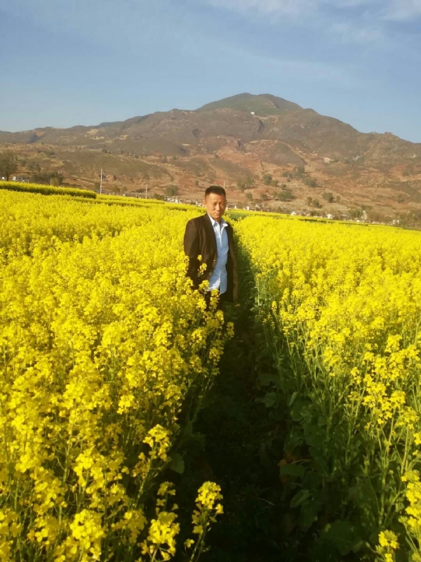 小宇的第一张照片--烟台相亲服务中心