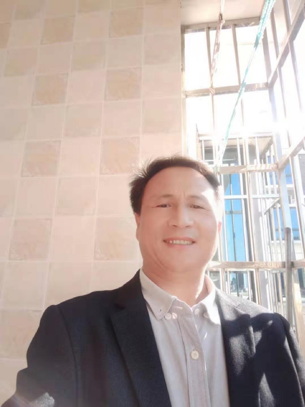 平平安安的第二张照片--烟台相亲服务中心