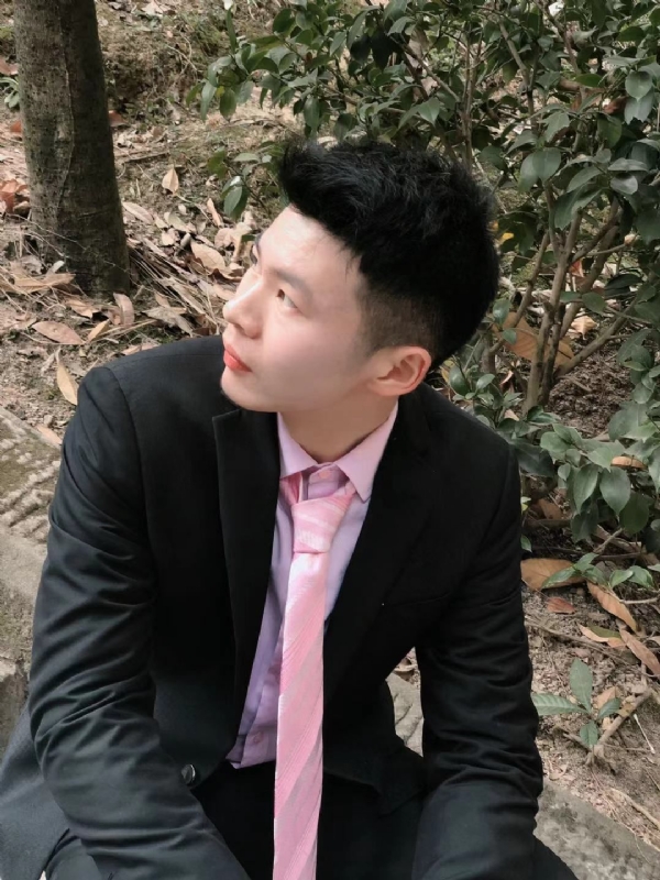 爱因生的第一张照片--烟台相亲服务中心