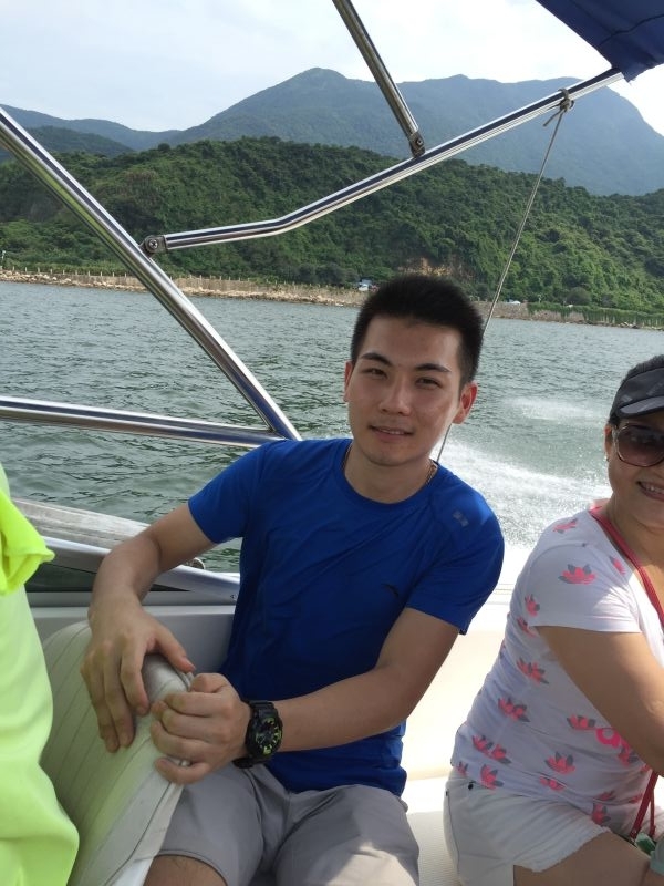 蜡笔小新的第五张照片--烟台相亲服务中心