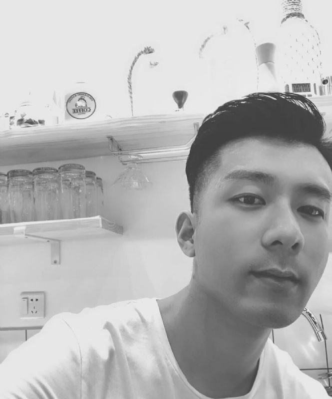 jimmy的第一张照片--烟台相亲服务中心