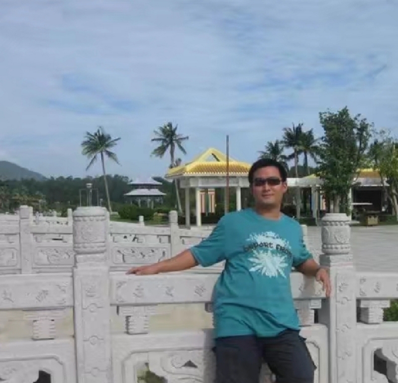 爱相随的第二张照片--烟台相亲服务中心