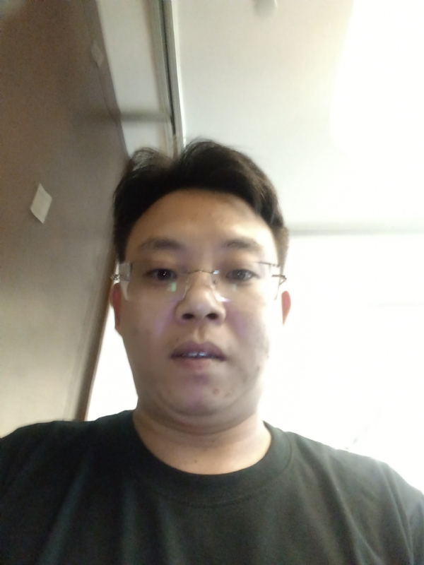 杨小锋的第一张照片--烟台相亲服务中心