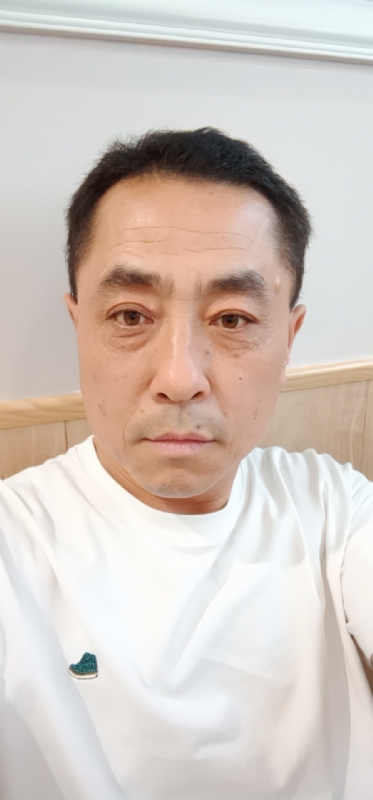 大漠孤烟的第一张照片--烟台相亲服务中心