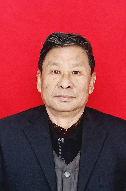 教授的第一张照片--烟台相亲服务中心