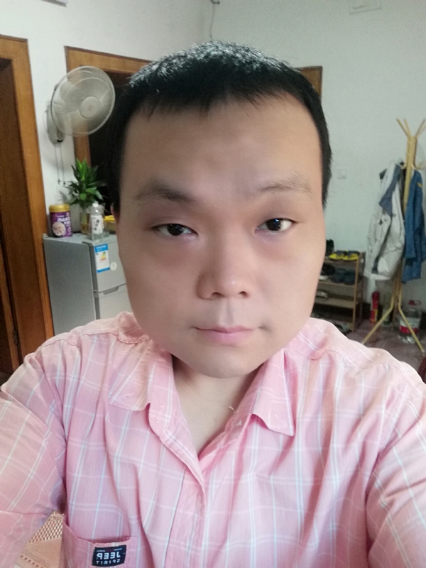 人人的第二张照片--烟台相亲服务中心