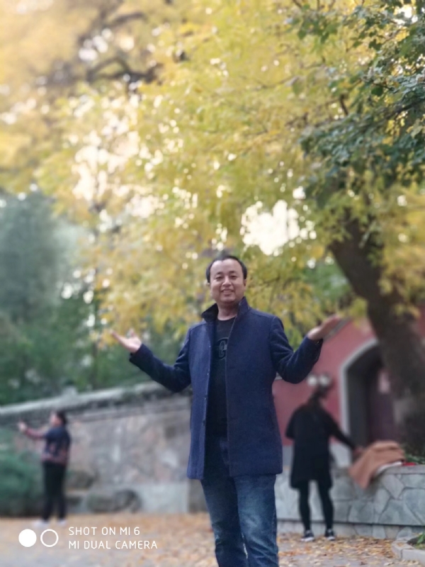 爱转角的第一张照片--烟台相亲服务中心