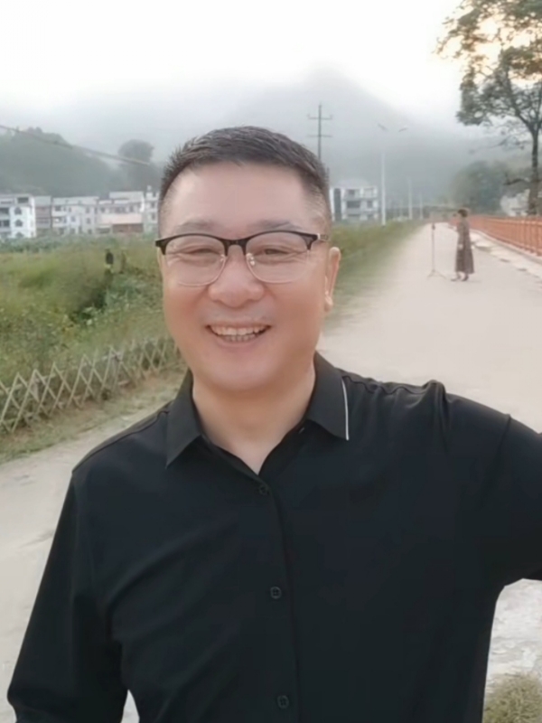 在這裡等你的第三张照片--烟台相亲服务中心