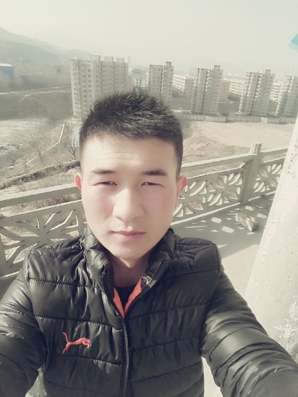 兵心依旧的第一张照片--烟台相亲服务中心