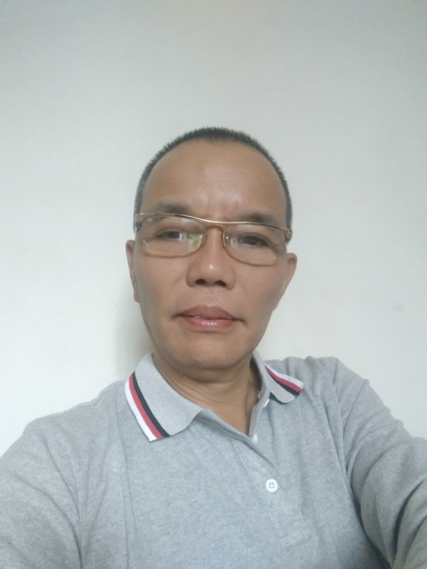 稳重大方的第一张照片--烟台相亲服务中心