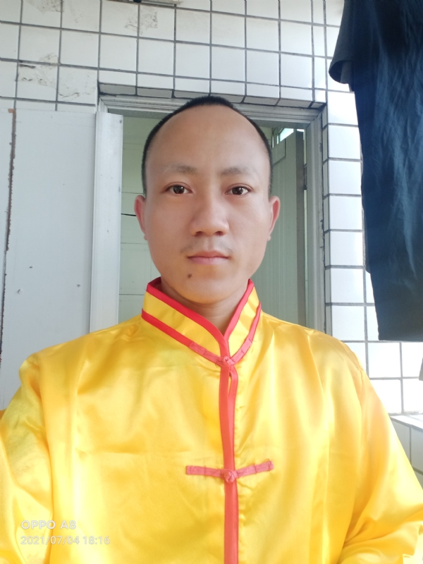 宋福军的第一张照片--烟台相亲服务中心