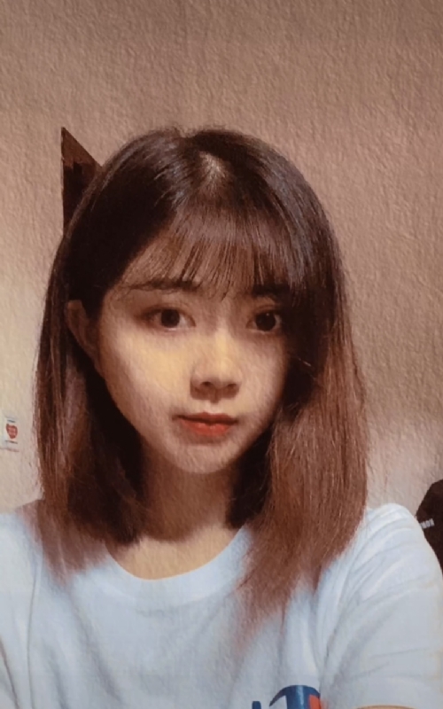 教幼儿园的羊羊老师的第一张照片--烟台相亲服务中心