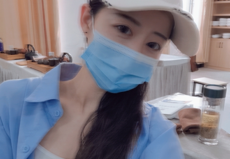 木头人的第一张照片--烟台相亲服务中心