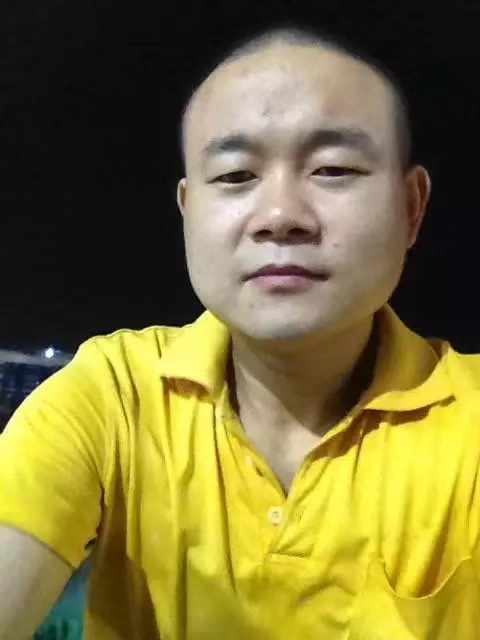 装国豪的第一张照片--烟台相亲服务中心