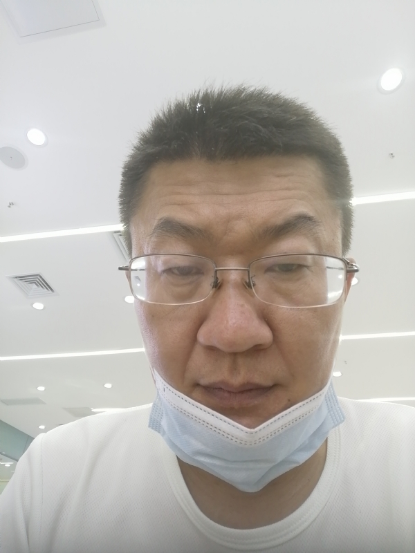 无奈的第一张照片--烟台相亲服务中心