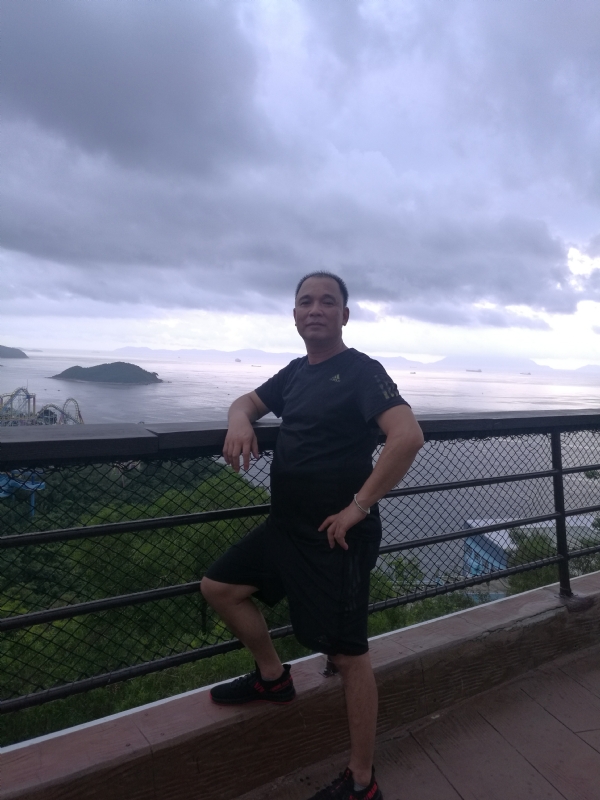 木子五的第三张照片--烟台相亲服务中心