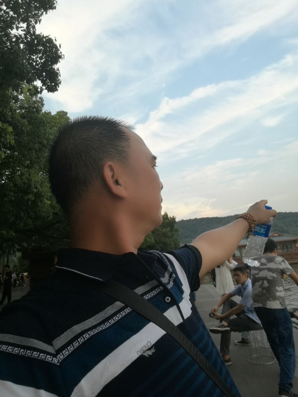 木子五的第四张照片--烟台相亲服务中心