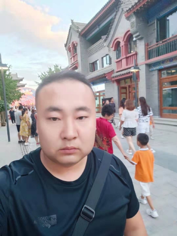 田二牛的第一张照片--烟台相亲服务中心