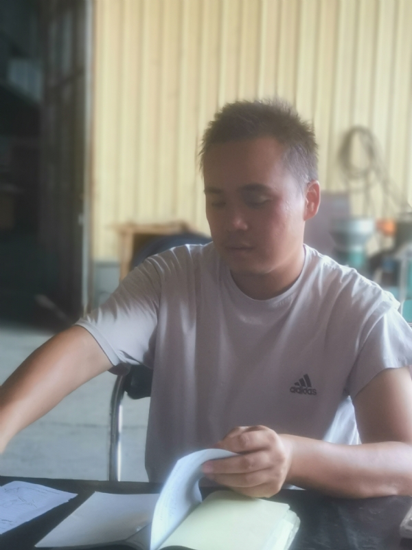 荒原的第一张照片--烟台相亲服务中心