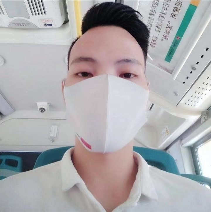 摆渡者的第一张照片--烟台相亲服务中心