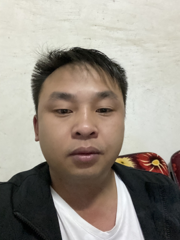 啊呜的第一张照片--烟台相亲服务中心