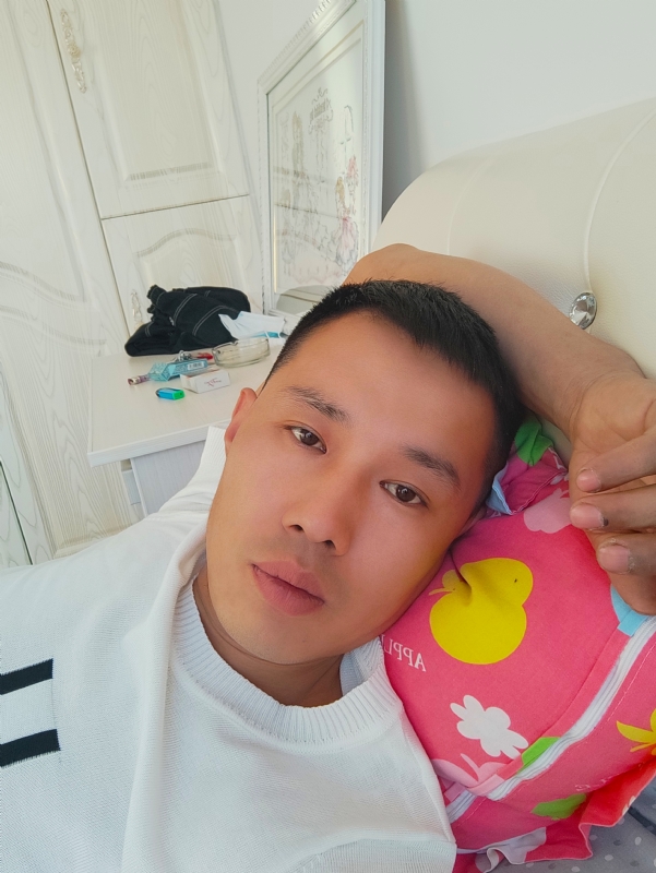 一个人的第一张照片--烟台相亲服务中心