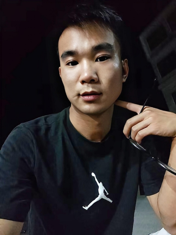 时光所致的第一张照片--烟台相亲服务中心