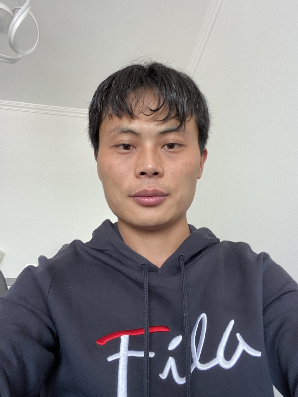 寒漠的第一张照片--烟台相亲服务中心