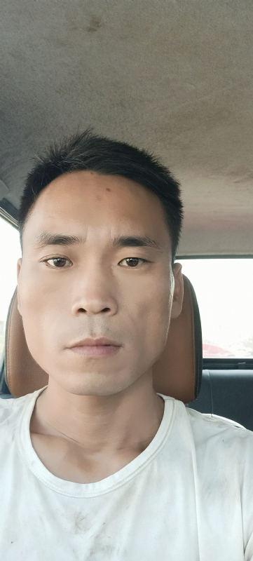 石头的第一张照片--烟台相亲服务中心