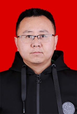 小熊维尼的第一张照片--烟台相亲服务中心