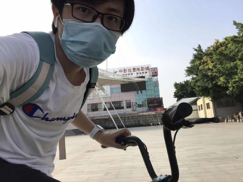 丁先生的第一张照片--烟台相亲服务中心