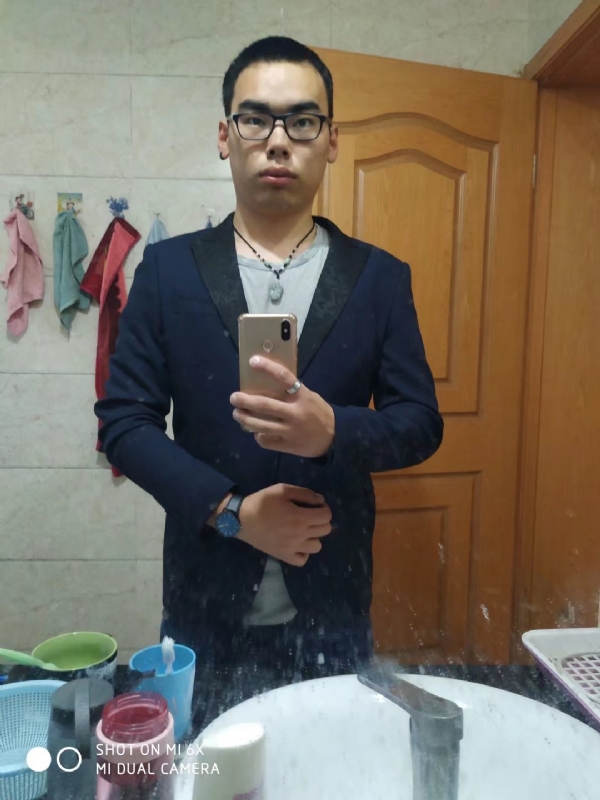 南华于的第二张照片--烟台相亲服务中心