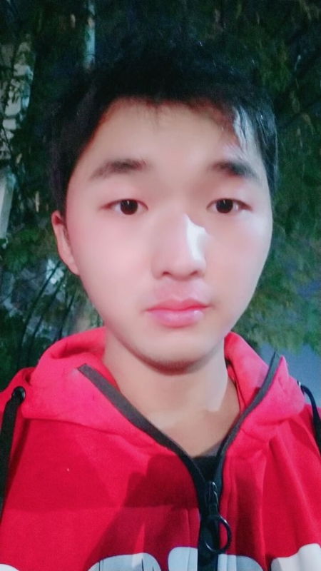 微尘的第一张照片--烟台相亲服务中心