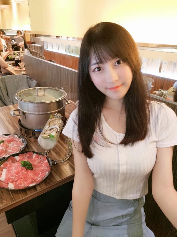 佳欣的第一张照片--烟台相亲服务中心