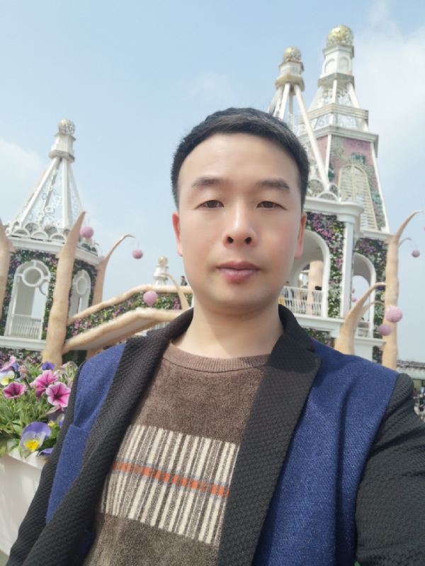 黎明的天空的第二张照片--烟台相亲服务中心