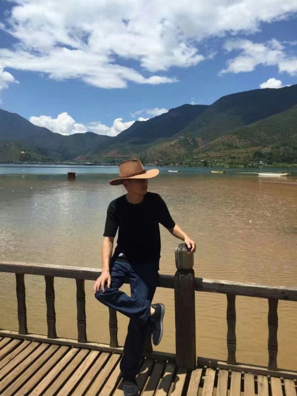 剑胆琴音的第一张照片--烟台相亲服务中心