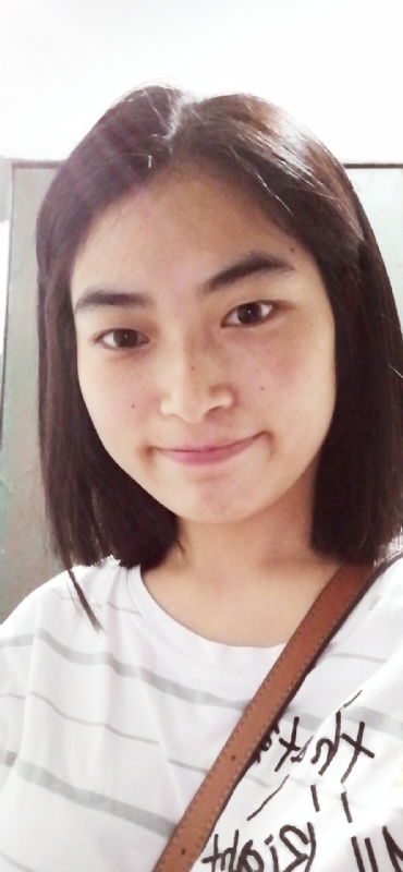 向日葵无一例外的第二张照片--烟台相亲服务中心