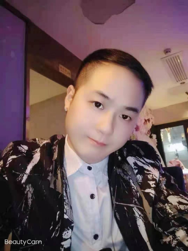 放弃一切，从头再来的第一张照片--烟台相亲服务中心