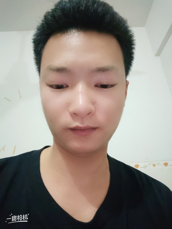 孤狼的第一张照片--烟台相亲服务中心