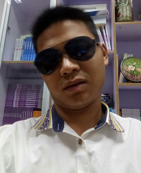 狼行天下的第一张照片--烟台相亲服务中心