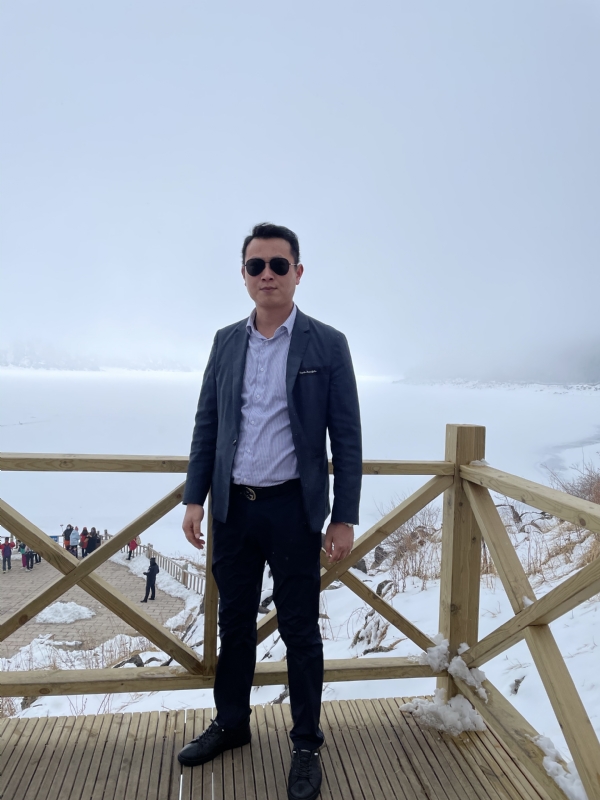 凉笙微凉的第一张照片--烟台相亲服务中心